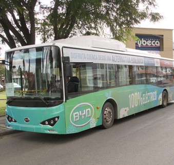 Electric bus gets rave reviews from passengers