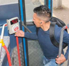 Judge confirms use of Cuenca bus cards