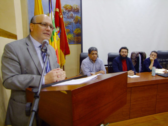 Ecuador filing document to control international investments and their effects on communities
