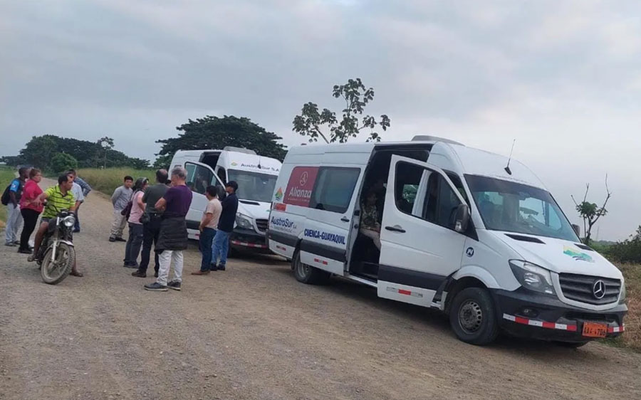 Assault on Passengers on Guayaquil to Cuenca Bus Route