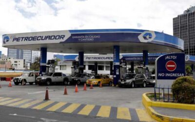 President Noboa Plans to Refine Fuel Subsidies, Targeting Extra and Ecopaís Gasoline