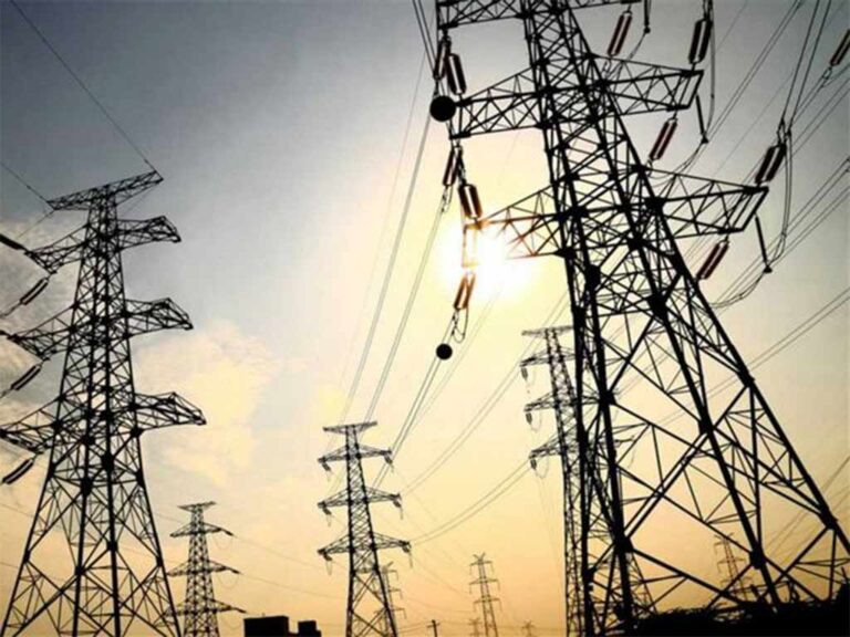 Country Struggles with Rising Energy Costs and Reliance on Expensive Colombian Imports