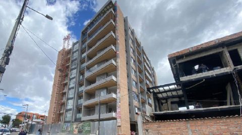 Cuenca’s Real Estate Boom Defies National Trends, Driven by Tourism and