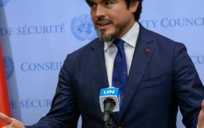 Government Minister Calls for Constitutional Reform, Citing Outdated Framework