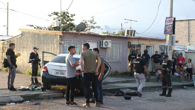 Socio Vivienda Residents Caught Between Silence and Survival