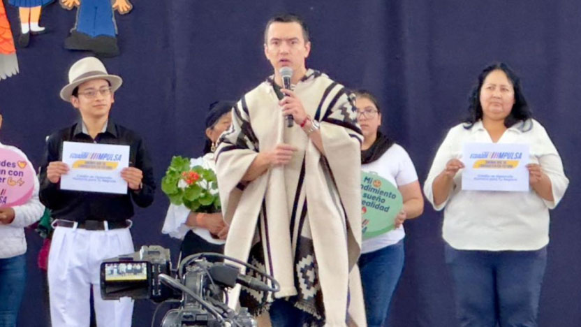 Noboa denounces strike leaders in Otavalo speech