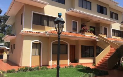 A Tale of Two Markets: Navigating Cuenca’s Stable Real Estate Scene Amidst National Uncertainty