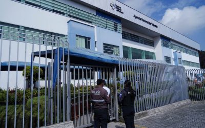 Wiretap case paralyzes transit agency as Ecuador uncovers a monetized licensing pipeline