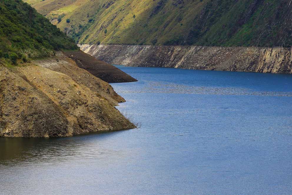 Reservoir drop tests Ecuador’s power system as drought cuts hydroelectric output
