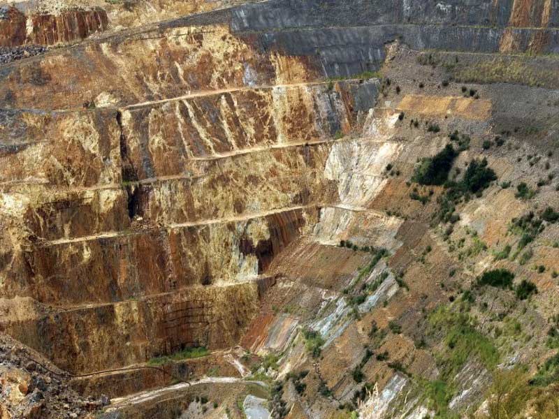 El Oro mining project pushes Ecuador further into large-scale extraction