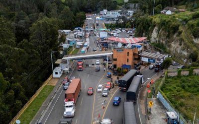 Trade returns between Ecuador and Colombia but recovery will take time