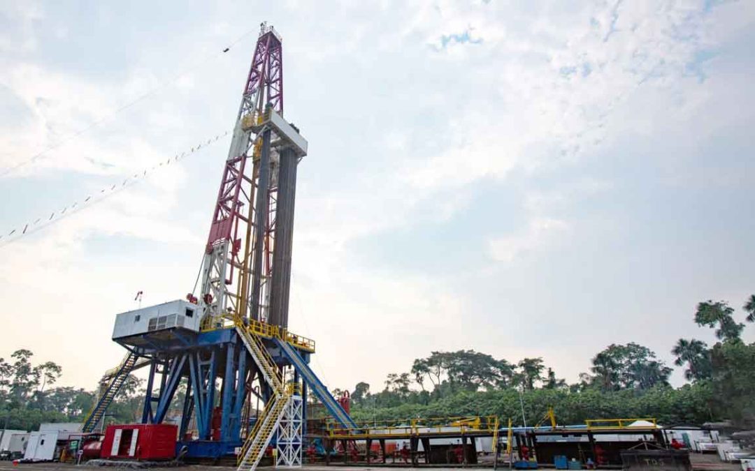 Petroecuador spends more as oil output keeps sliding