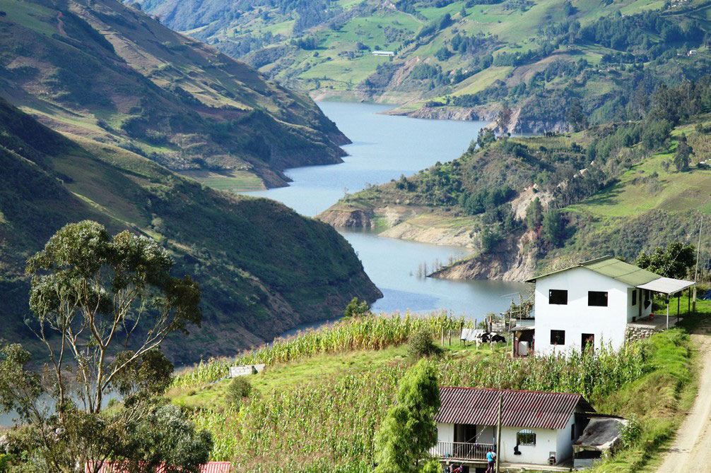Ecuador-ramps-up-Colombian-electricity-purchases-as-dry-season-approaches