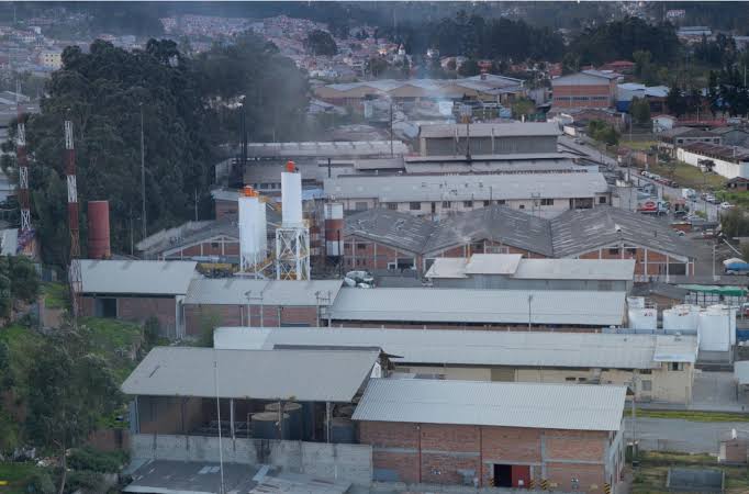 Factories Face Three Days Without Grid Power as Ecuador Tries to Save Its Reservoirs
