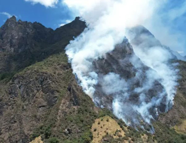Multiple forest fires hit Cuenca as authorities prohibit pyrotechnics