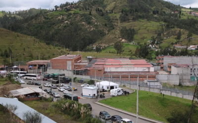 Two prisoners escape from Turi as four police officers face investigation